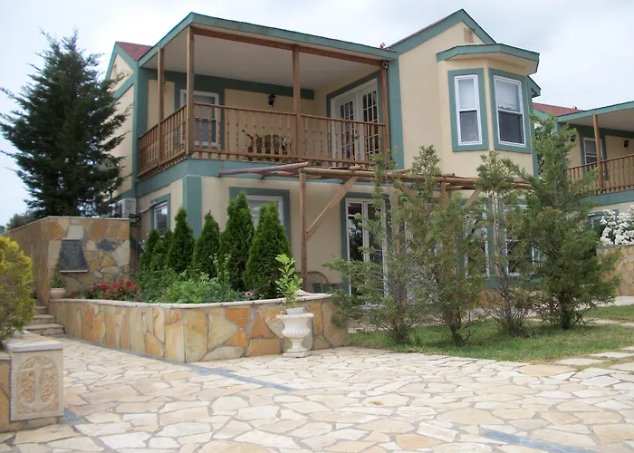 Zest @ Xi Отель Кси