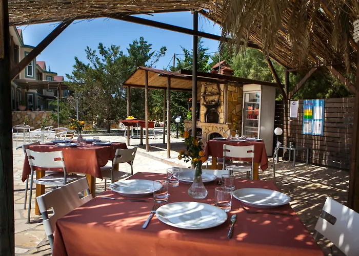 Hotel Zest @ Xi Xi Beach